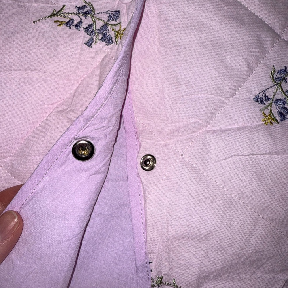 Quilted light weight button up jacket purple + floral embroidery sz sm med - Picture 4 of 6